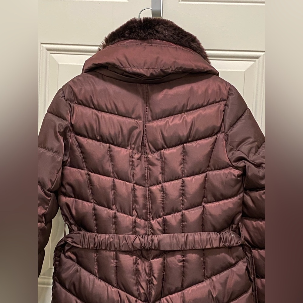 Vince Camuto Puffer Coat - Picture 9 of 12